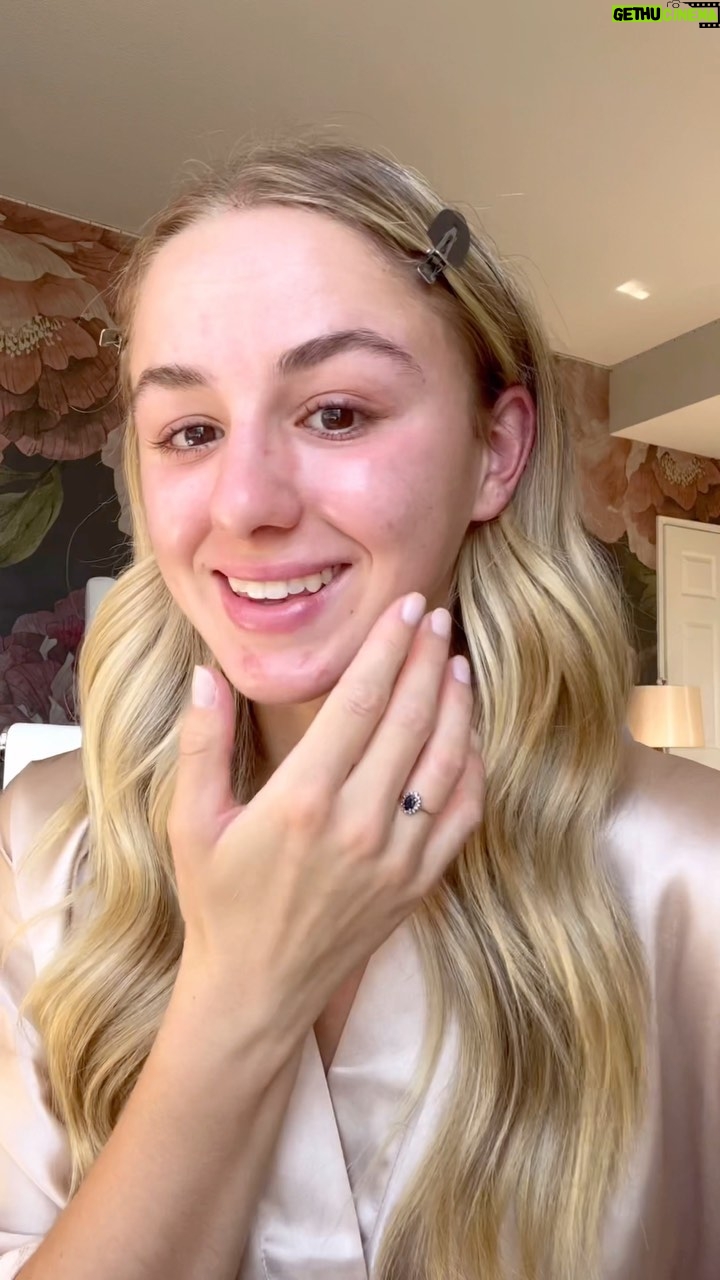 Chloe Lukasiak Instagram - I’m so happy I can start to focus on the glow 🫶🏻 #olepartner @olehenriksen