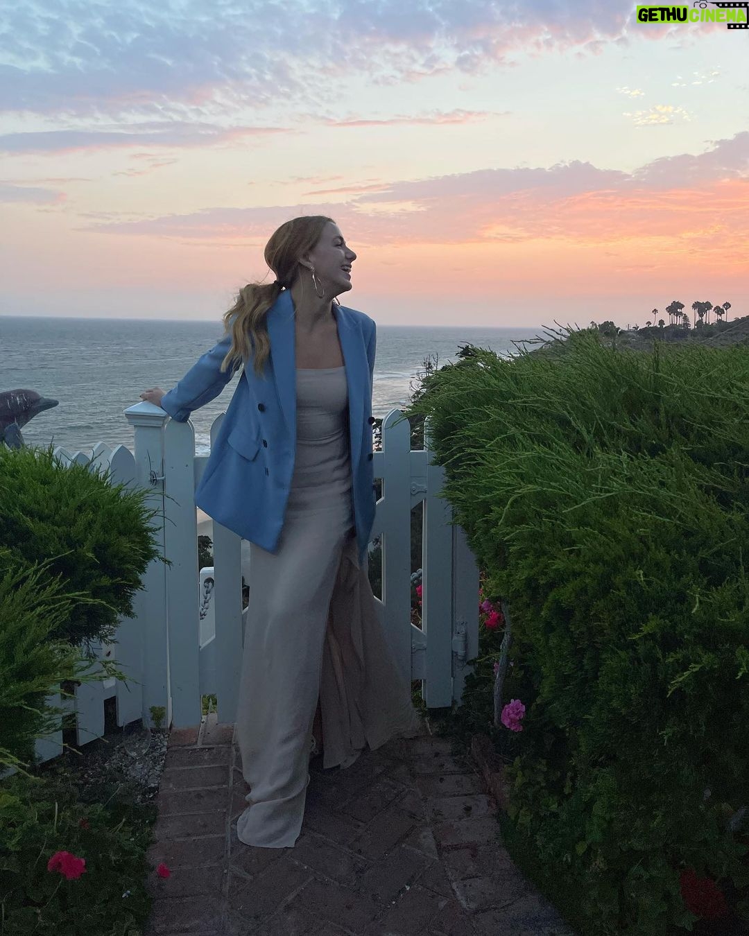 Chloe Lukasiak Instagram - No words for how breathtaking this sunset was