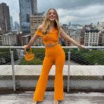 Chloe Lukasiak Instagram – Yes Halloween vibes 🖤👻