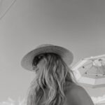Chloe Lukasiak Instagram - Favorite swimwear company? Need some new bathing suits 🖤