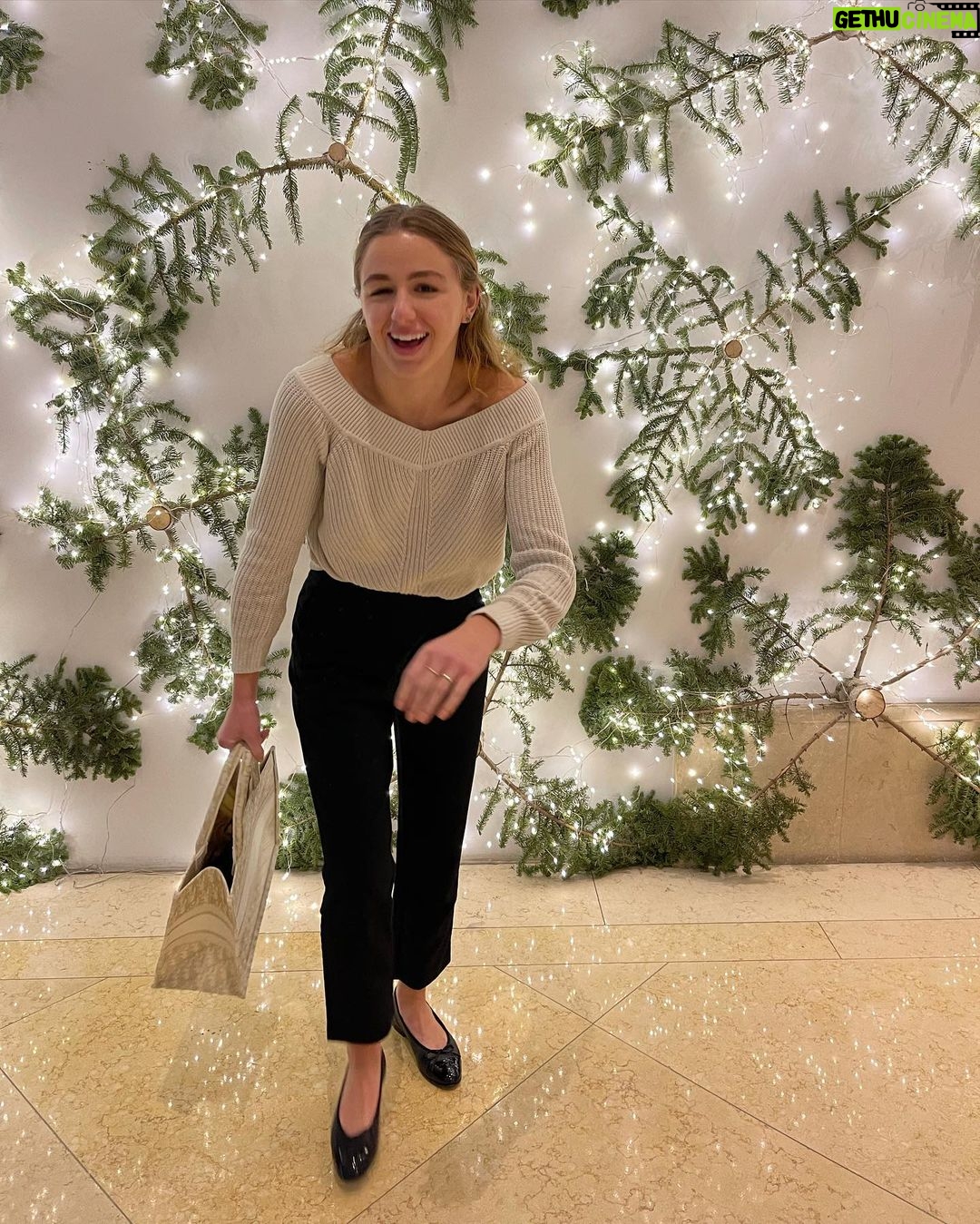 Chloe Lukasiak Instagram - Talk about your blessings more than you talk about your problems ✨