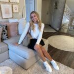 Chloe Lukasiak Instagram - My last first day of school 🤭