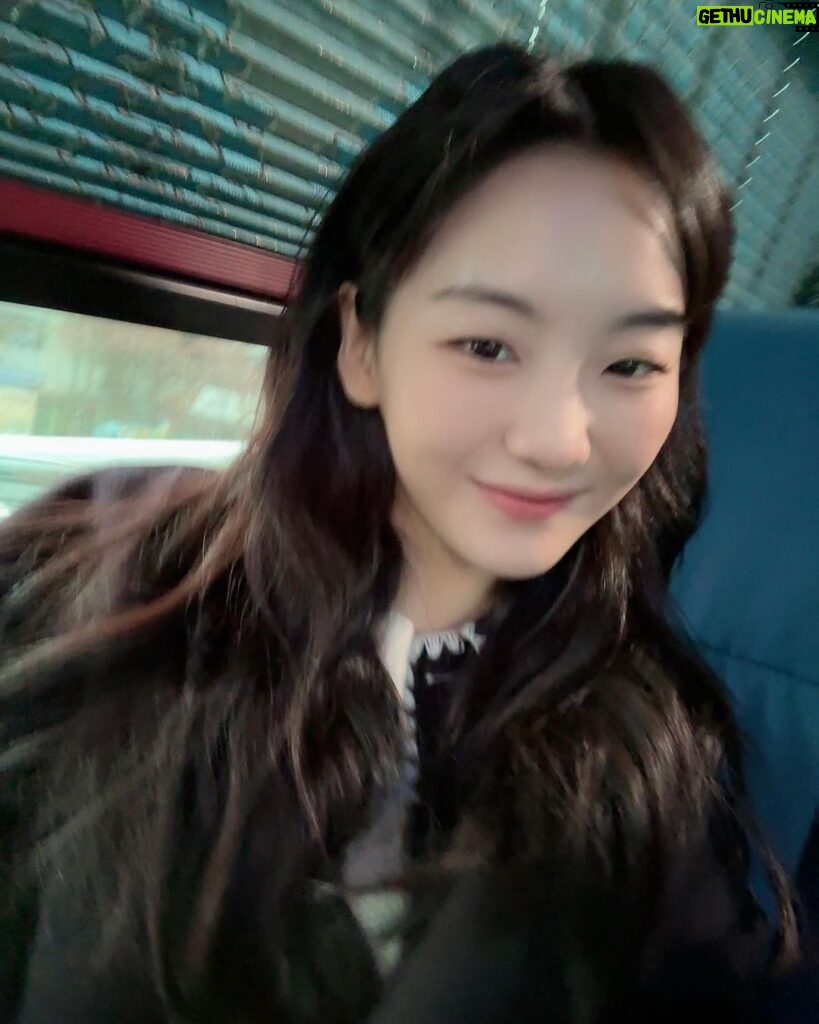 Cho Yi-hyun Instagram - 인스타 피드 예쁘게 꾸미는 사람들이 보면 기절초풍🎀 할 나의 뒤죽박죽 모음집🤎