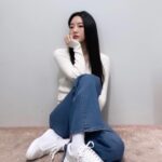 Cho Yi-hyun Instagram – 🤎
#캘빈클라인 #mycalvins #캘빈클라인풋웨어