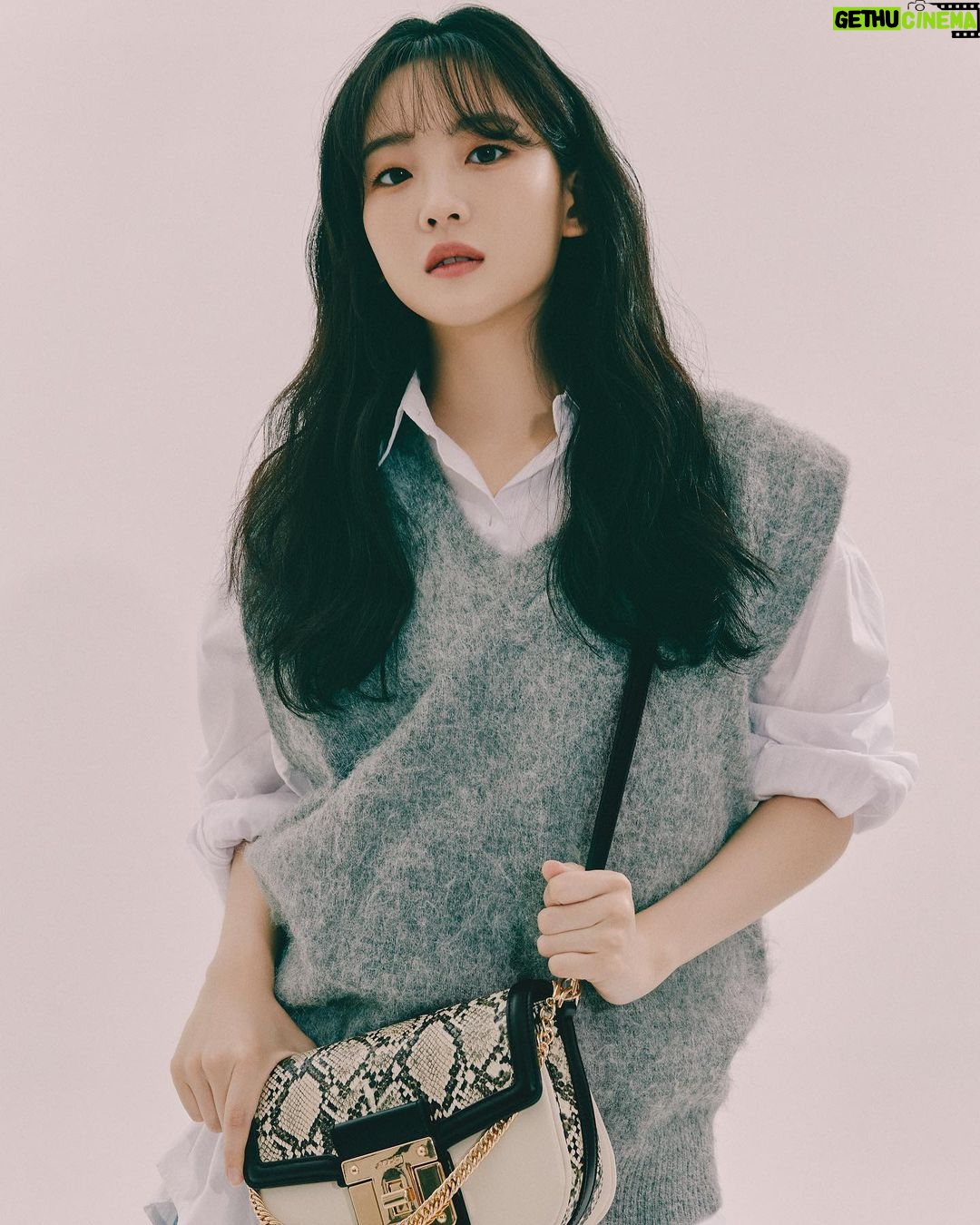 Cho Yi-hyun Instagram - @aldo_shoes @aldoshoes_kr