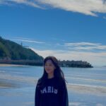 Cho Yi-hyun Instagram – 촬영 중, 쉬는 시간에 다녀온 모래사장
.
여러분!! 내가 사랑해!!💓