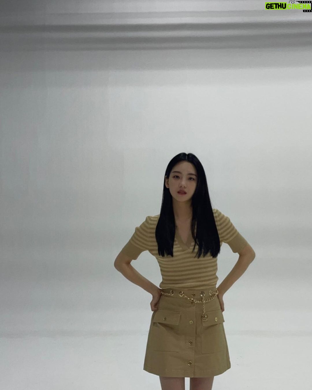 Cho Yi-hyun Instagram - Tudum2022 @netflixkr 🫶🏼