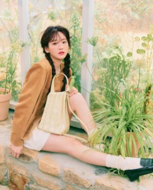 Cho Yi-hyun Instagram - @josephandstacey @voguekorea