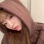 Cho Yi-hyun Instagram - 나는 갈색이 좋🤎아