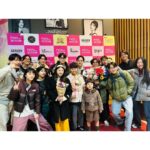 Choi Ja-woon Instagram - 버섯이 피어날때 2023.11.13일(월) 19시 감독:이종서(@sprd_the_mssg) 포스터:강주홍(@kangjoohong) 어제 영화제 다녀왔어요. 자운이는 스크린에 나오는 자신을 보더니 너무 좋아하고 🤗 수혁이는 동네형으로 깨알등장. 수혁이와자운이가 같은작품에 참여하게 되서 너무너무 의미있고 좋은경험과 추억이 되었답니다❣️ 감독님! 스텝분들!배우님들! 최고👍👍 좋은영상 감사합니다! #개막작 #드뎌개봉🎬 #개봉예정 #버섯이피어날때🍄 #아역배우#키즈배우 #주니어배우 #단편영화 #영화개봉기대작#대학로cgv🎥
