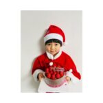 Choi Ja-woon Instagram - 메리크리스마스 🎄🎁 #메리크리스마스 #12월25일🎄 #즐거운하루되세요🌸 #merrychristmas 🎄🎁🎅 #kids#kidsactor #kidsmodel #kidsinfluencer #casting