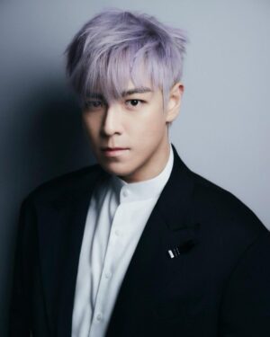 Choi Seung-hyun Instagram - DEAR MOON, TOP 2.0🌛