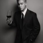 Choi Seung-hyun Instagram - https://tspotwine.com #탑와인 최승현 #티스팟 @tspotwine