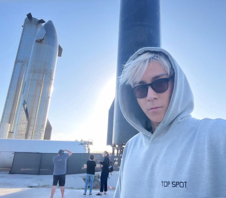 Choi Seung-hyun Instagram - SUGAR KINGDOM 🍭 SpaceX Boca Chica