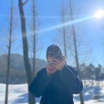Choi Woo-shik Instagram - 다들따듯한연말잘마무리하시고 초코처럼포근하게내년을맞이해보아요