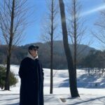 Choi Woo-shik Instagram - 다들따듯한연말잘마무리하시고 초코처럼포근하게내년을맞이해보아요