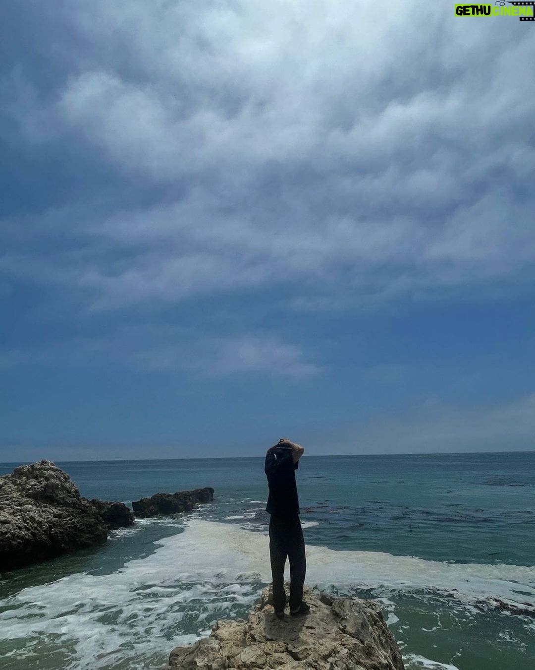 Choi Woo-shik Instagram - Guess the place