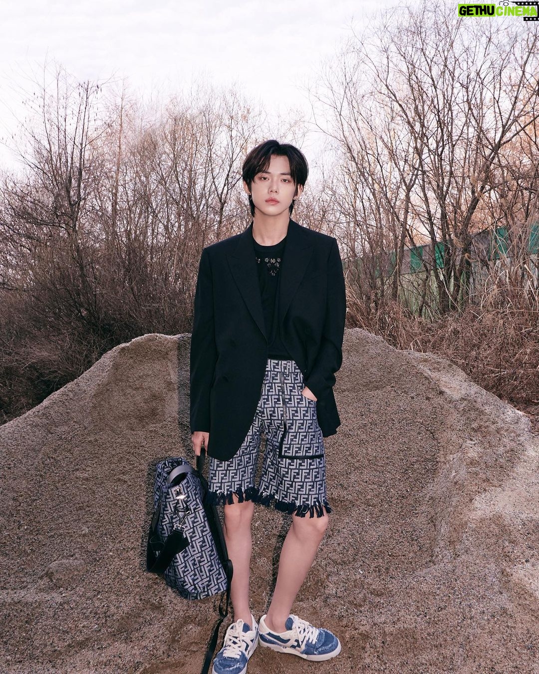 Choi Yeon-jun - 4.2 Million Likes - #fendi #fendiss23 #ź“ź³