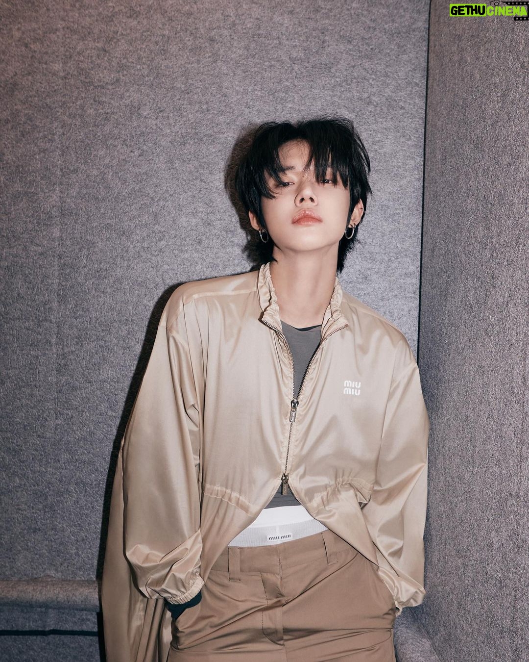 Choi Yeon-jun - 4.4 Million Likes - ģ¤ė ė°¤ 10ģ(KST), ķ리ģģ ģ§ķėė MIUMIU FW23 ģ¼ źø°ėķ“주ģøģš„
@miumiu #miumiufw23 #ad