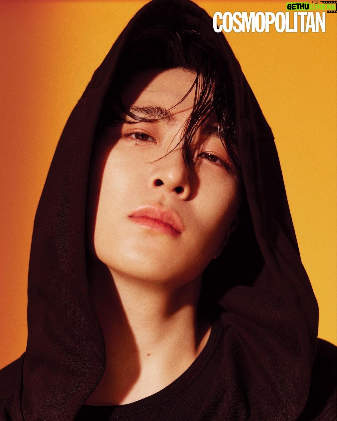 Choi Young-jae Instagram - #YOUNGJAE #cosmopolitan 😁