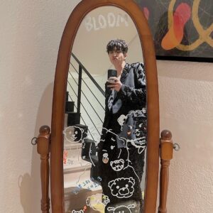 Choi Young-jae Instagram - #dolceandgabbana 🪨⛓️🪩 Dolce & Gabbana