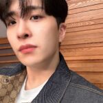 Choi Young-jae Instagram - ☺️🎧