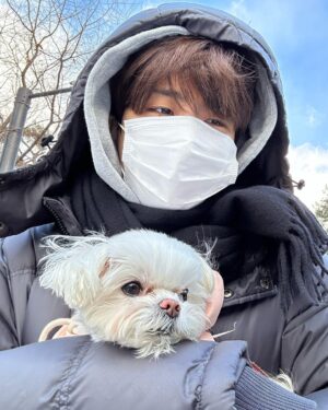Choi Young-jae Instagram - 너도 많이 춥구나… @b_ftaq