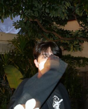Choi Young-jae Instagram - 10장 꽉채우기📸