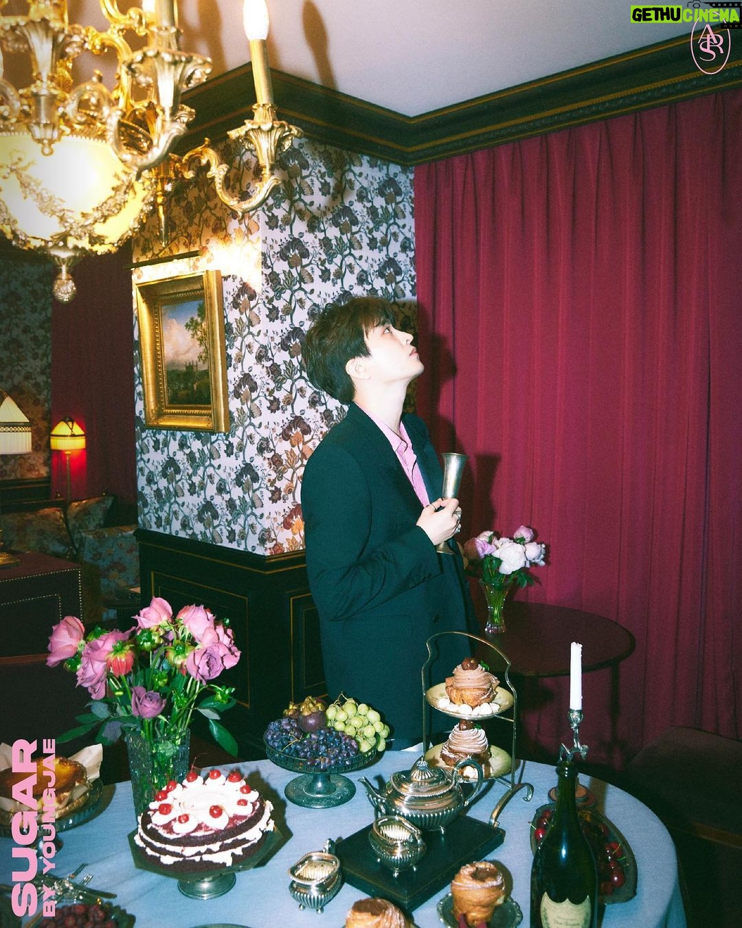 Choi Young-jae Instagram - 2022.06.21 6PM #sugar 사실 난 케잌 느끼했다.