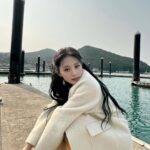 Chou Tzu-yu Instagram - 주크와 함께 할 겨울🧥🩵.* @zooc_official