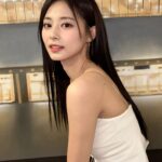 Chou Tzu-yu Instagram - 1+2=❤️