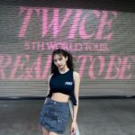 Chou Tzu-yu Instagram - ONCEいつも応援してくれてありがとう 今年の誕生日も私にいっぱいの愛と祝福を送ってくださる、ONCEがいてくれて幸せです。皆さんがくれたエネルギーで私はずっと舞台で光を放つことができるようにしてくれてありがとうございます❤︎❤︎ 愛してます ✿✿