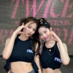 Chou Tzu-yu Instagram - ONCEいつも応援してくれてありがとう 今年の誕生日も私にいっぱいの愛と祝福を送ってくださる、ONCEがいてくれて幸せです。皆さんがくれたエネルギーで私はずっと舞台で光を放つことができるようにしてくれてありがとうございます❤︎❤︎ 愛してます ✿✿