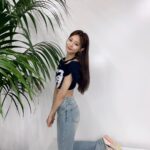 Chou Tzu-yu Instagram - It's awesome having you around! Thank you, LA♡♥︎✌︎