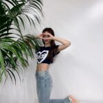 Chou Tzu-yu Instagram - It's awesome having you around! Thank you, LA♡♥︎✌︎