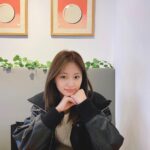 Chou Tzu-yu Instagram - 냠냠🐰🖤🤍