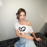 Chou Tzu-yu Instagram - Thanks for always shining me up . Once, you are my ♥️