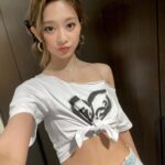 Chou Tzu-yu Instagram - Thanks for always shining me up . Once, you are my ♥️