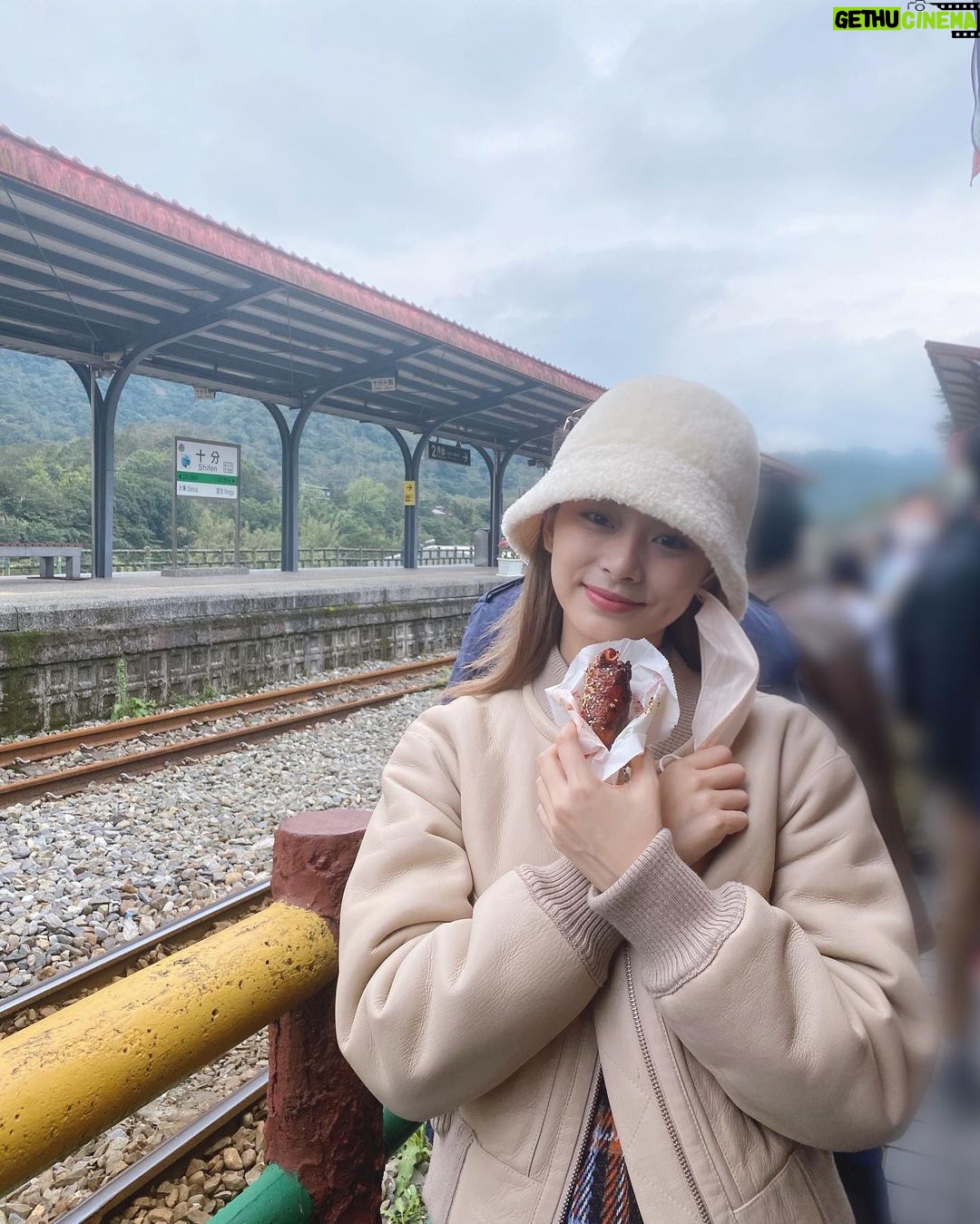 Chou Tzu-yu - 2.2 Million Likes - In Taipei ..
🐠
願大家心想事成 年年有瑜
모두 심상사성 녠녠유위이길 바랍니다.