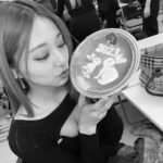 Chou Tzu-yu Instagram - 2022년 모두 고생 많으셨어요! 2023년 반가워👋올해도 잘 지내봐요🤝 2022年辛苦大家了！ 2023年 你好呀～今年也請多多指教囉🐰 Farewell 2022! Hello 2023!! Let's have great time together this year🐇