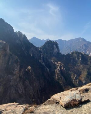 Chou Tzu-yu Instagram - 힐링하러~🚶🏼‍♀️⛰️🌤️