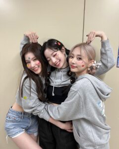 Chou Tzu-yu Instagram - 二日間ありがとうございました🫐