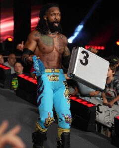 Chris Bey Instagram - We gon find out next week… am I feasting or am I fired? 🤔 #IMPACT1000 White Plains, NY