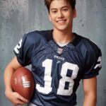 Chris Chiu Instagram - 哈哈哈先來個10張看的下去的 整個增重起來欸 喜歡哪張 #yearbook