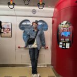 Chris Chiu Instagram - Tokyo日常🇯🇵 1.米老鼠車廂來一張 2.☺️ 3.好了沒☺️ 4.衣服沒拉好 5.起床臉好腫 6.這拉麵超舒服 7.好會穿衣服？雙押 8.耍帥來一張 報告完畢✌️ #觀光客日常