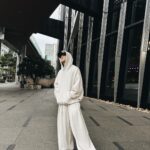 Chris Chiu Instagram – 慵懶的穿搭 配上慵懶的一天！
舒服ㄉㄟˇ司☺️

#懶人穿搭