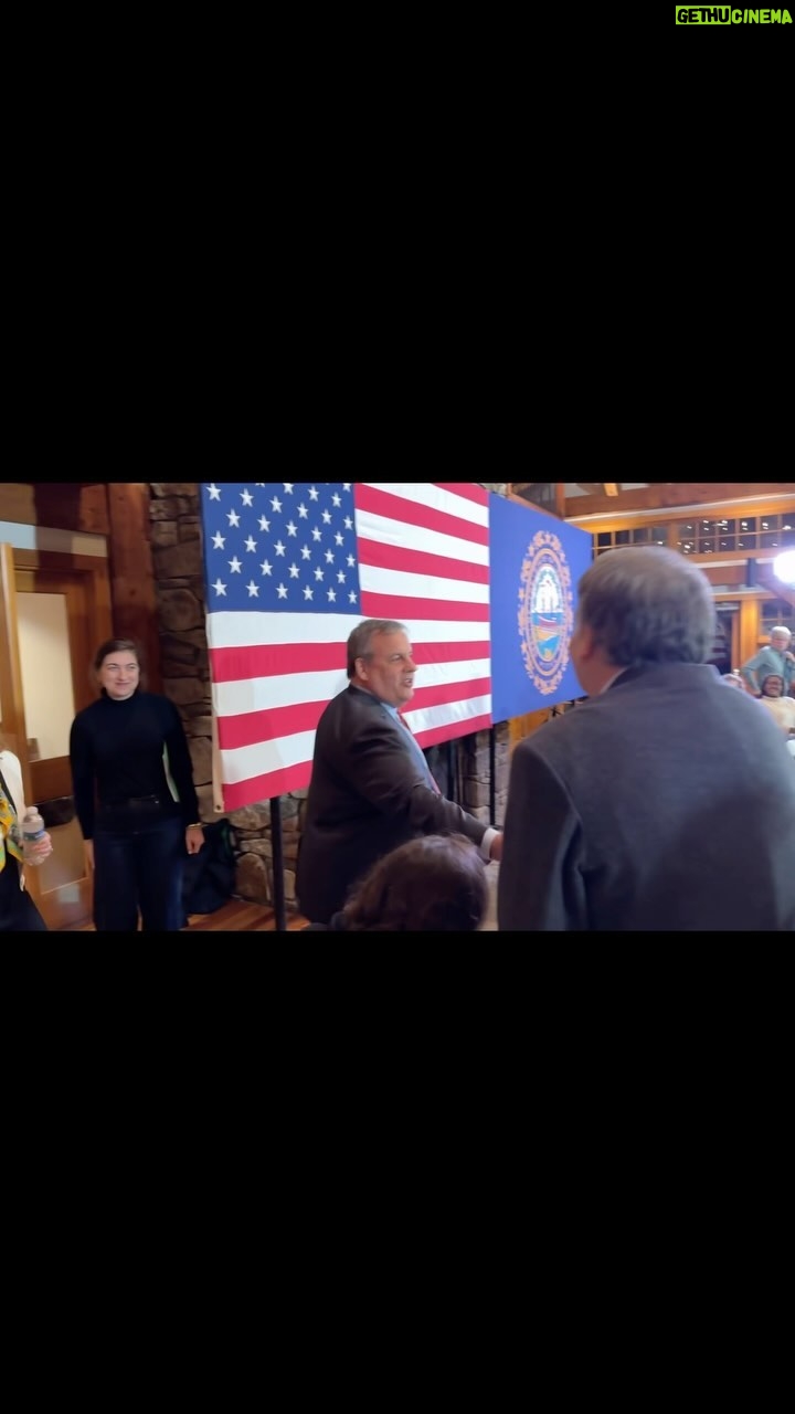 Chris Christie Instagram - Great questions at our town hall in Keene N.H. last night. Thank you to all who attended. I appreciate your support. Keene, New Hampshire