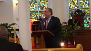 Chris Christie Instagram - Thank you to the congregation of Tabernacle Baptist Church in Beaufort, S.C. for welcoming Mary Pat and me to this morning’s service. 

This community has a great sense of pride, and it was amazing to join them in a united wish that we all start listening to each other again.