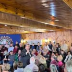 Chris Christie Instagram - Packed town hall tonight in Hollis, NH. Granite Staters are ready to vote for someone who gives direct answers.