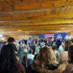 Chris Christie Instagram - Packed town hall tonight in Hollis, NH. Granite Staters are ready to vote for someone who gives direct answers.